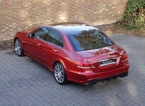 Mercedes-Benz E Class AMG 11