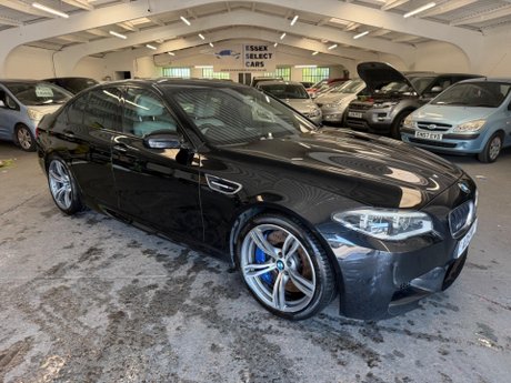 BMW M5 4.4 V8 DCT Euro 6 (s/s) 4dr 1