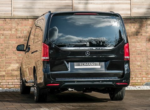 Mercedes-Benz V Class D AMG Line (Extra Long) 24