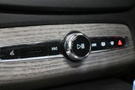 Volvo XC90 2.0 XC90 Ultimate B5 MHEV AWD Auto 4WD 5dr 36