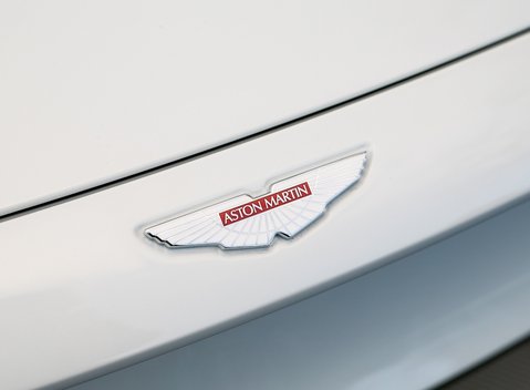 Aston Martin Zagato Vanquish Volante 30