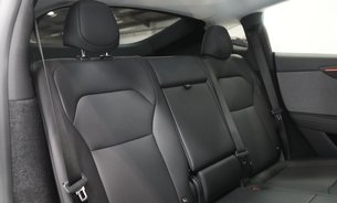 Tesla Model Y RWD Standard Range Ultra Red GROK AI Rear Screen Heated & Vented Seats VATQ 22