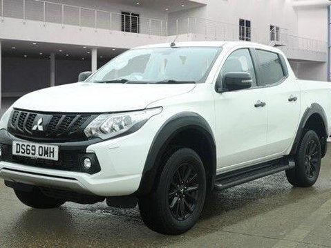 Mitsubishi L200 DI-D CHALLENGER DCB 2