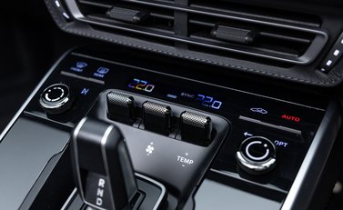 Porsche 911 Turbo S Cabriolet (992) 32