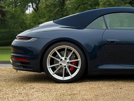 Porsche 911 CARRERA 4S PDK 12