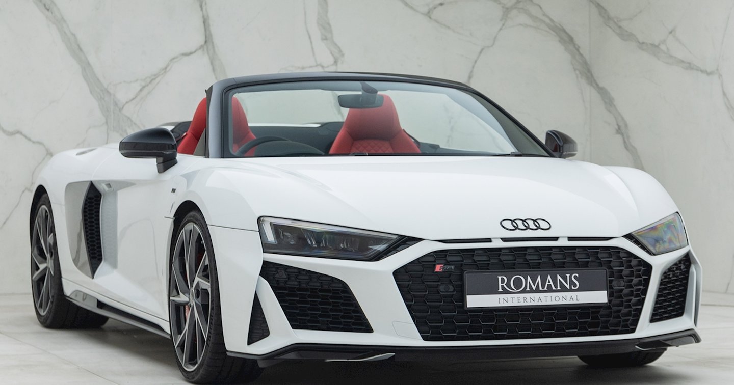 Used Audi R8 Spyder V10 Performance Quattro Edition for sale | Ibis White