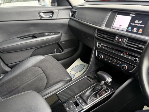 Kia Optima 1.7 CRDi 3 Sportswagon DCT Euro 6 (s/s) 5dr 37