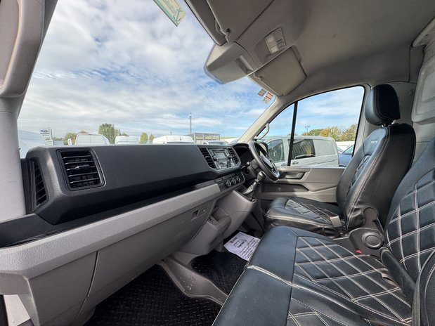 Volkswagen Crafter Tipper MWB L2 Cr35 Tdi C/C M Startline EURO 6 12
