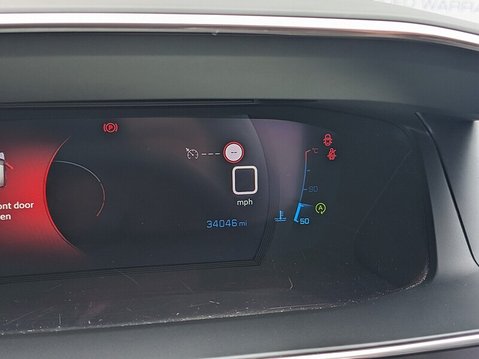 Peugeot 208 PURETECH ALLURE PREMIUM S/S 29