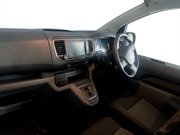 Vauxhall Vivaro Life 50kWh Combi MPV 5dr Electric Auto LWB (9 Seat, 11kW Charger) (136 ps) Elect 14