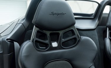Porsche 718 Boxster Spyder 14