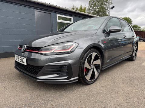 Volkswagen Golf GTI TSI DSG 16