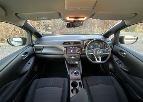Nissan LEAF E (110kw) Acenta (40kWh) 5 Dr Hatchback 10