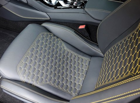 Lamborghini Huracan Spyder 23