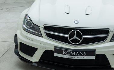 Mercedes-Benz C63 AMG Black Series 21