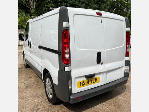 Renault Trafic 2.0 dCi SL29 eco Panel Van 3dr Diesel Manual L1 H1 (Phase 3) (180 g/km, 90 10
