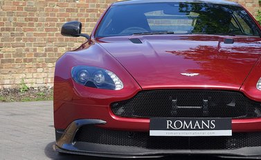 Aston Martin Vantage GT8 25