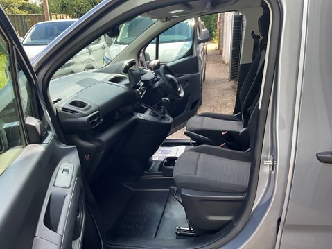 Peugeot Partner 1.5 BlueHDi 1000 Professional Standard Panel Van SWB Euro 6 (s/s) 5dr 10