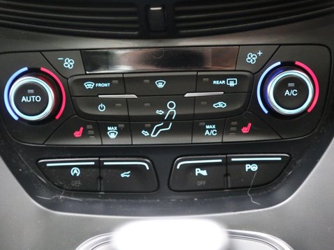 Ford Kuga 1.5T EcoBoost ST-Line X Auto AWD Euro 6 (s/s) 5dr 17