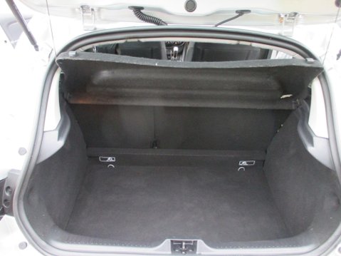 Renault Clio 0.9 TCe Play Euro 6 (s/s) 5dr 46