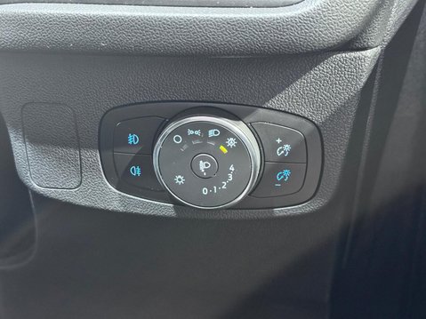 Ford Focus 1.0T EcoBoost MHEV Titanium Euro 6 (s/s) 5dr 24