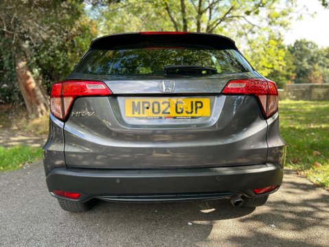 Honda HR-V I-VTEC SE 10