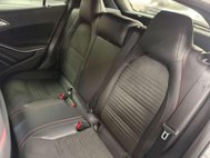 Mercedes-Benz GLA 1.6 GLA180 AMG Line Edition SUV 5dr Petrol 7G-DCT Euro 6 (s/s) (122 ps) 39