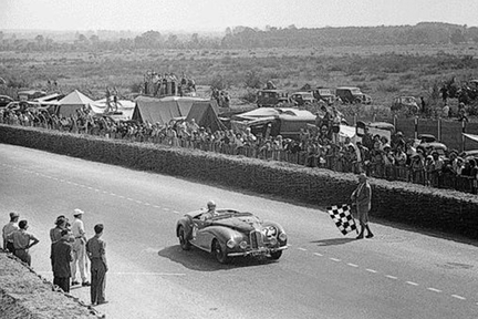 Aston Martin DB1 EX 1949 LEMANS ENTRANT 32