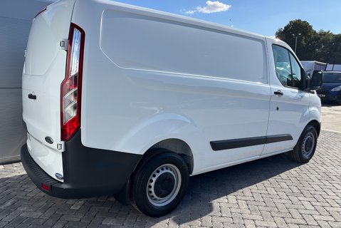 Ford Transit Custom 310 L1 105 ps Base Panel Van - Air Con 3