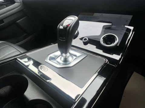Land Rover Range Rover Evoque 2.0 Range Rover Evoque R-Dynamic HSE D MHEV Automatic 4WD 5dr - NATIONAL DE 37