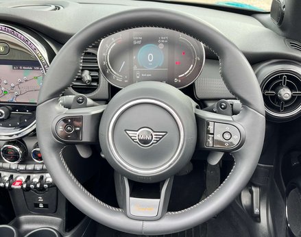 Mini Convertible 2.0 Cooper S Seaside Edition Auto 3dr 24