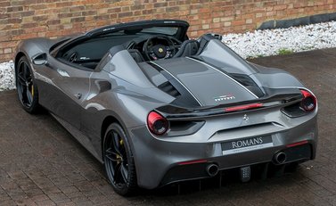 Ferrari 488 Spider 11