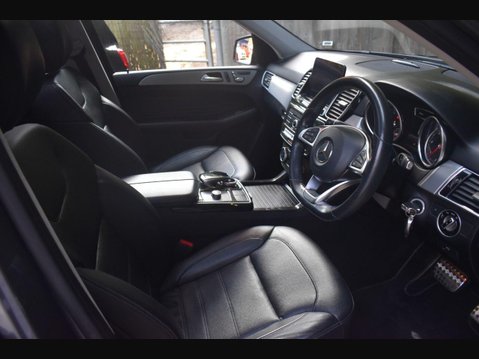 Mercedes-Benz GLE 3.0 GLE350d V6 AMG Line (Premium) SUV 5dr Diesel G-Tronic 4MATIC Euro 6 (s/ 4