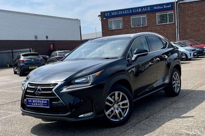 Lexus NX 2.5 NX 300h Luxury CVT 4WD 5dr