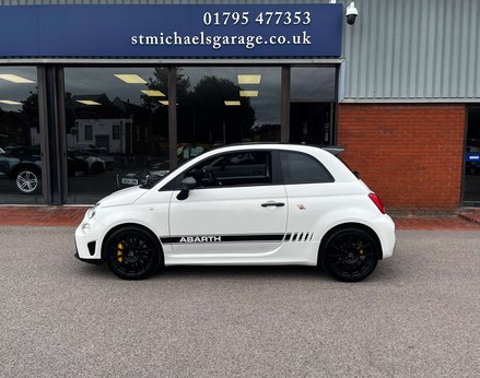 Abarth 695 1.4 695 Competizione (180) Semi-Auto 3dr 12