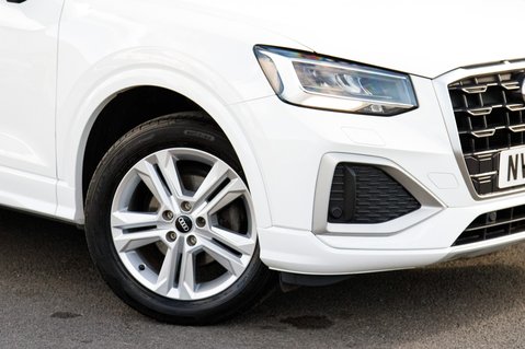 Audi Q2 TFSI SPORT 11