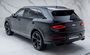 Bentley Bentayga V8 AZURE EWB First Edition 12