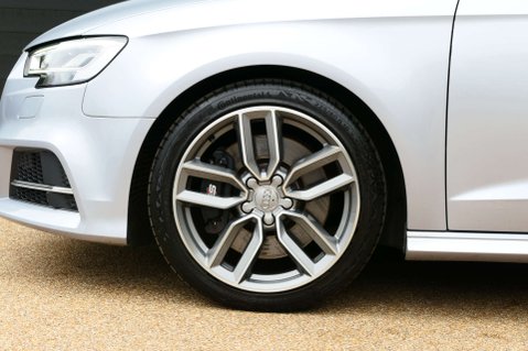 Audi S3 2.0 S3 Sportback Quattro Semi-Auto 4WD 5dr 11