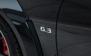 Mercedes-Benz C63 AMG Black Series 30