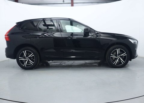 Volvo XC60 2.0 B5 MHEV R-Design SUV 5dr Petrol Hybrid Auto Euro 6 (s/s) (250 ps) 13