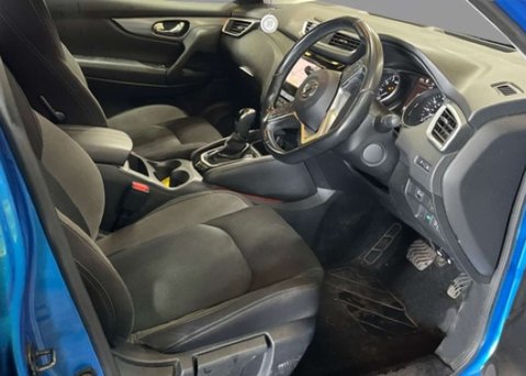 Nissan Qashqai 1.3 DIG-T N-Connecta SUV 5dr Petrol DCT Auto Euro 6 (s/s) (160 ps) 9