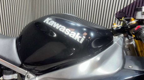 Kawasaki Ninja ZX6R NINJA 600 B2H 2004 28K NEW MOT 600CC SPORTS BIKE 29