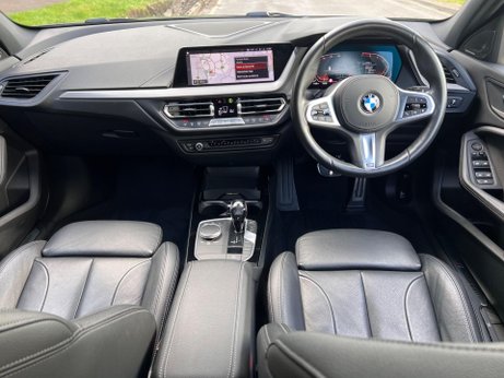 BMW 1 Series 1.5 118i M Sport (LCP) Hatchback 5dr Petrol DCT Euro 6 (s/s) (136 ps) 17