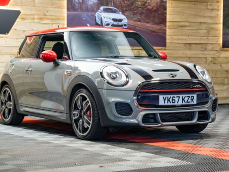 Mini Hatch 2.0 John Cooper Works 3dr 3