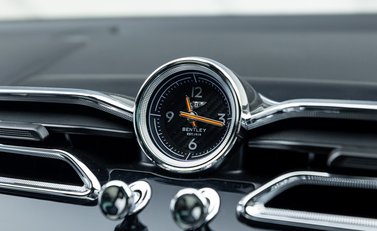 Bentley Bentayga V8 AZURE EWB First Edition 31