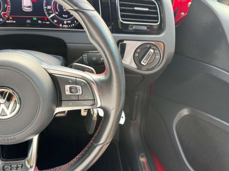Volkswagen Golf 2.0 Golf GTi TSi Semi-Auto 5dr 26