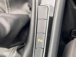 Volkswagen Golf 2.0 Golf R TSi 4WD 5dr 62