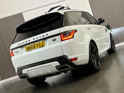 Land Rover Range Rover Sport 3.0 SD V6 HSE Dynamic Auto 4WD Euro 6 (s/s) 5dr 26