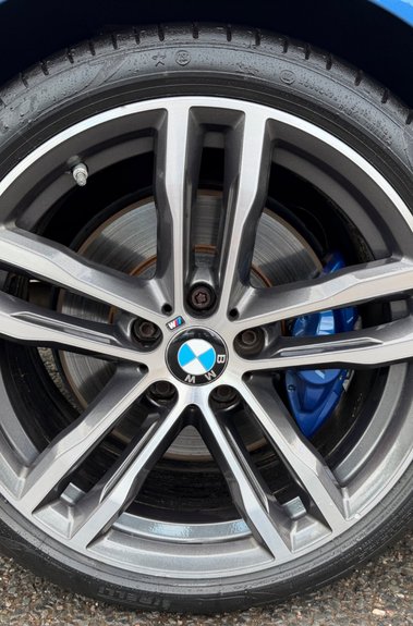BMW 3 Series 330D XDRIVE M SPORT SHADOW EDITION TOURING - REVERSE CAMERA -PRO NAV -H/K 