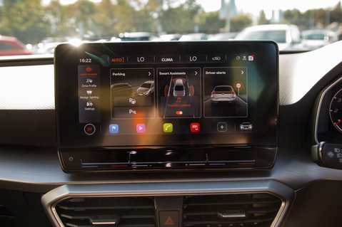 SEAT Leon ETSI FR DSG MHEV 23